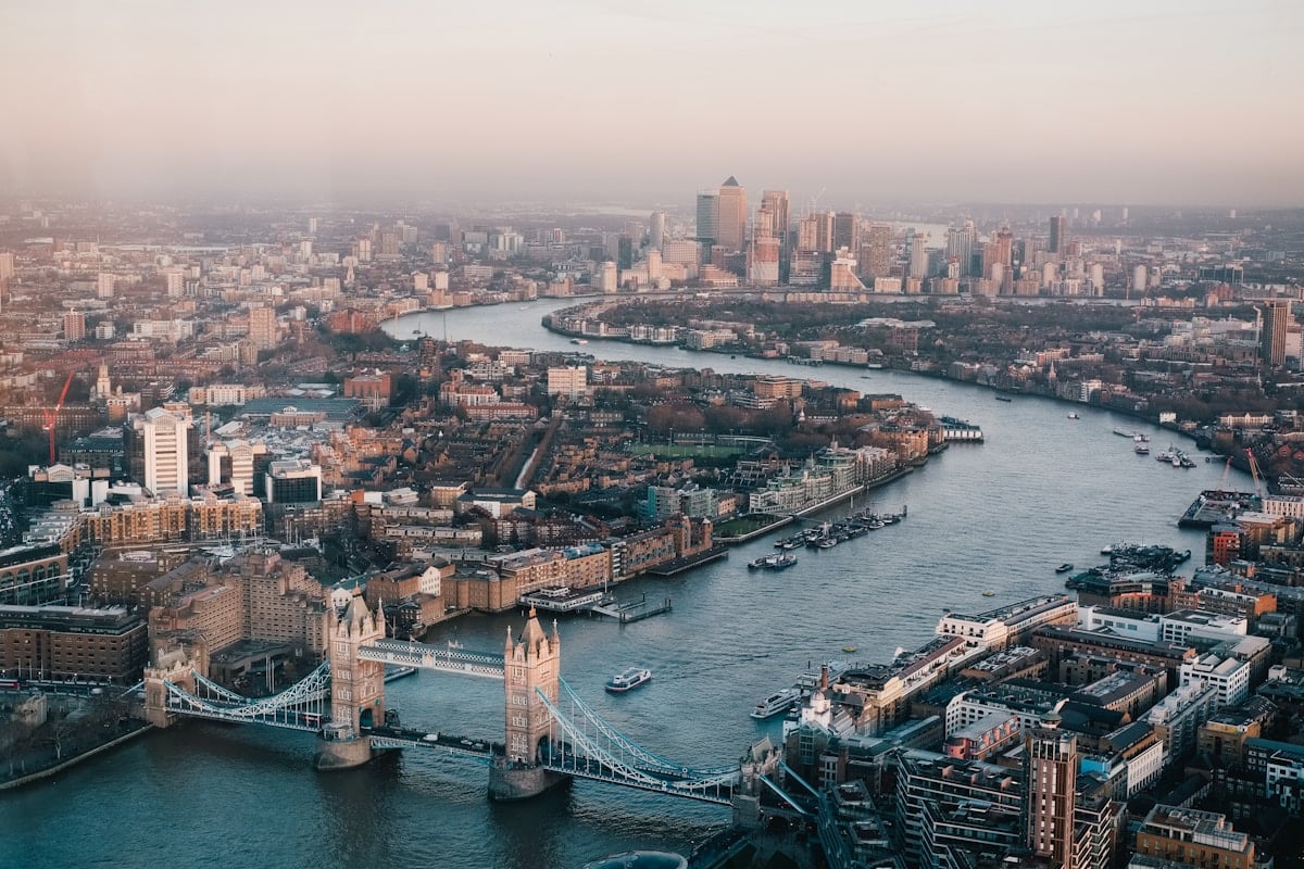 London city landmark view for UK visa assistance